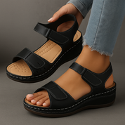 Sandali Ortodontici con Zeppa da Donna - Eleganti e Comodi per l'Estate 9