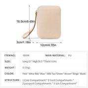 Custodia portafoglio beige in PU, dimensioni 16,5x12x3 cm, con cinturino da polso. Include scomparti per monete, carte e passaporti.