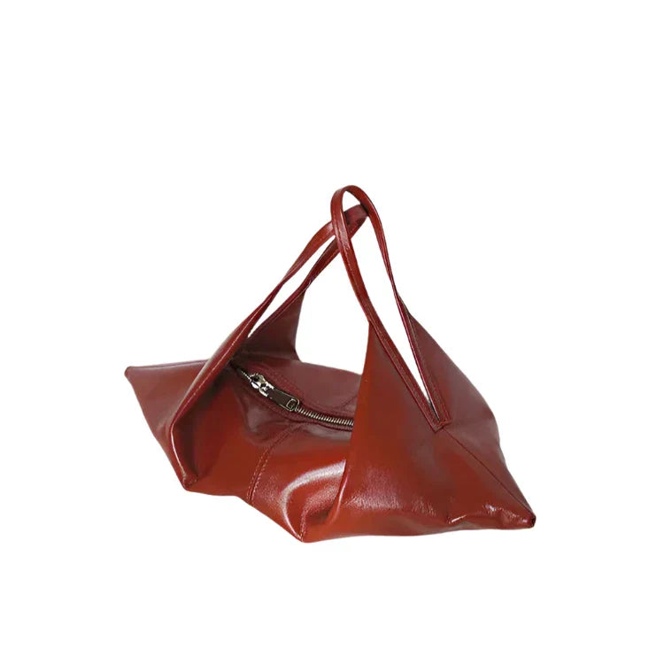 Borsa a mano in pelle marrone, design moderno con manici doppi e chiusura a zip. Accessorio elegante per moda femminile.