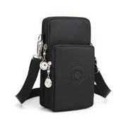 Borsa a tracolla nera multifunzione in nylon, design compatto con doppia cerniera, tasche multiple e tracolla regolabile, ideale per viaggi e uso quotidiano.