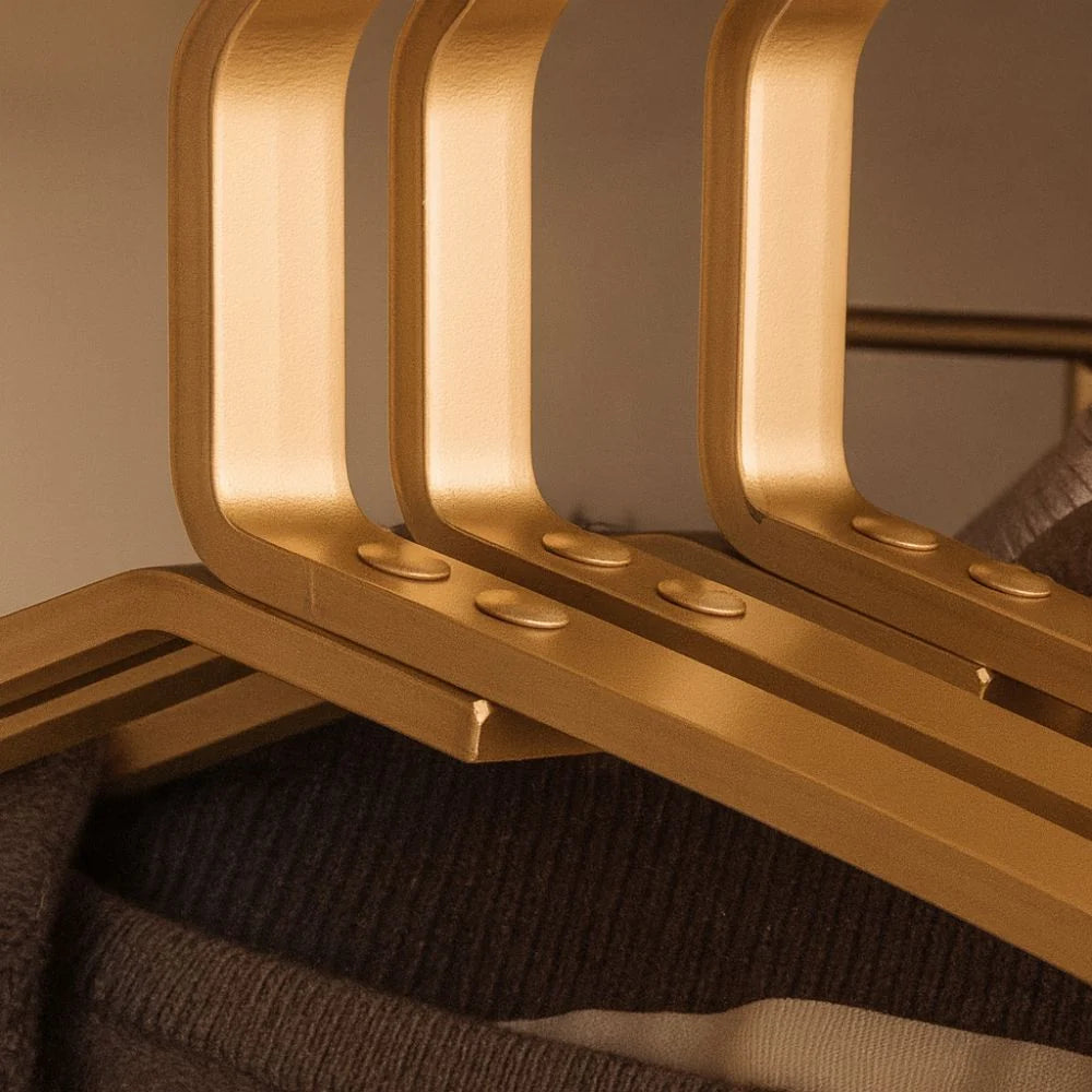 Schlanke Aluminium-Kleiderbügel im 4er-Set 6