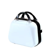 Valigia rigida bianca con manici neri, design moderno e compatto, ideale per viaggi brevi. Accessorio da viaggio elegante e funzionale.