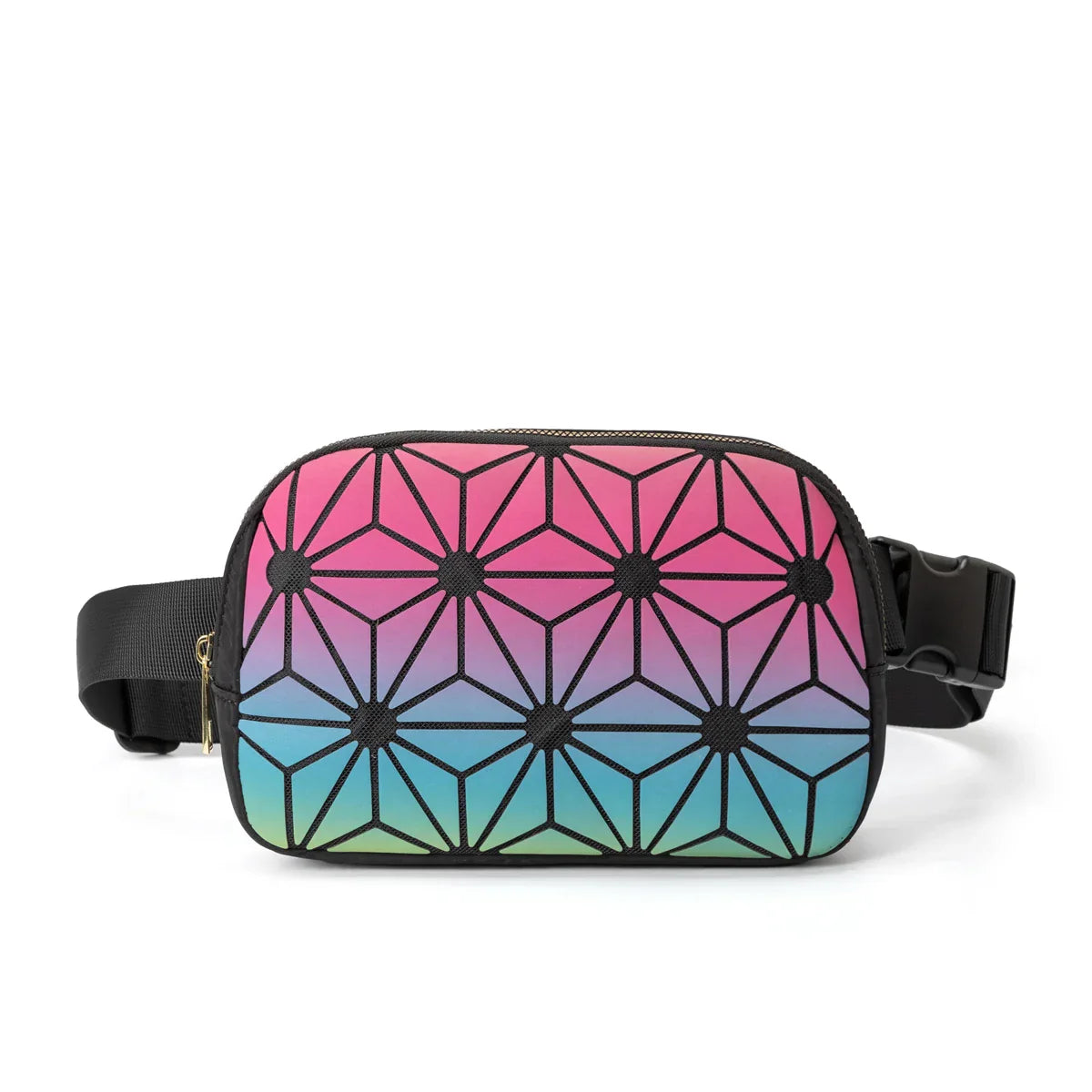 Marsupio geometrico multicolore con motivo a triangoli, sfumature rosa, blu e verde, cintura regolabile nera. Accessorio moda unisex trendy.