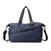 Borsone sportivo blu scuro con manici neri, tracolla regolabile, design moderno, ideale per palestra e viaggi. Tasche laterali con zip.