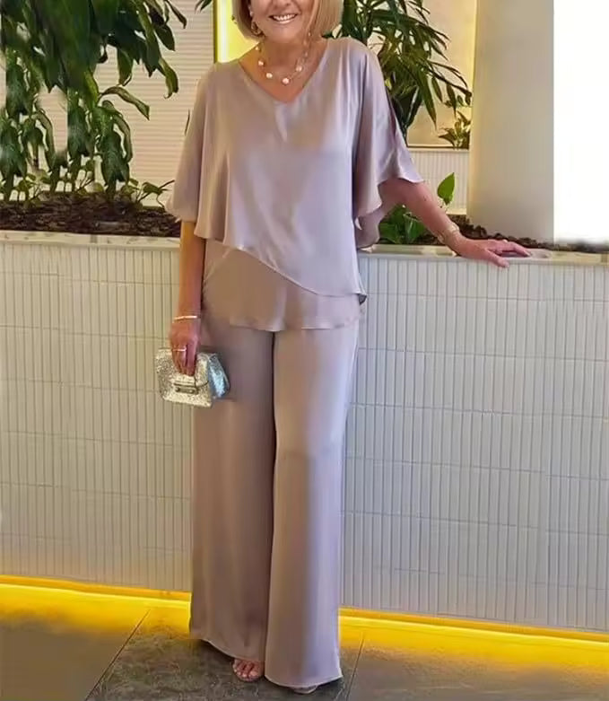Set Elegante da Due Pezzi per Donne - Top e Pantaloni Fluidi Ideali per Occasioni Speciali e Look Raffinati 3