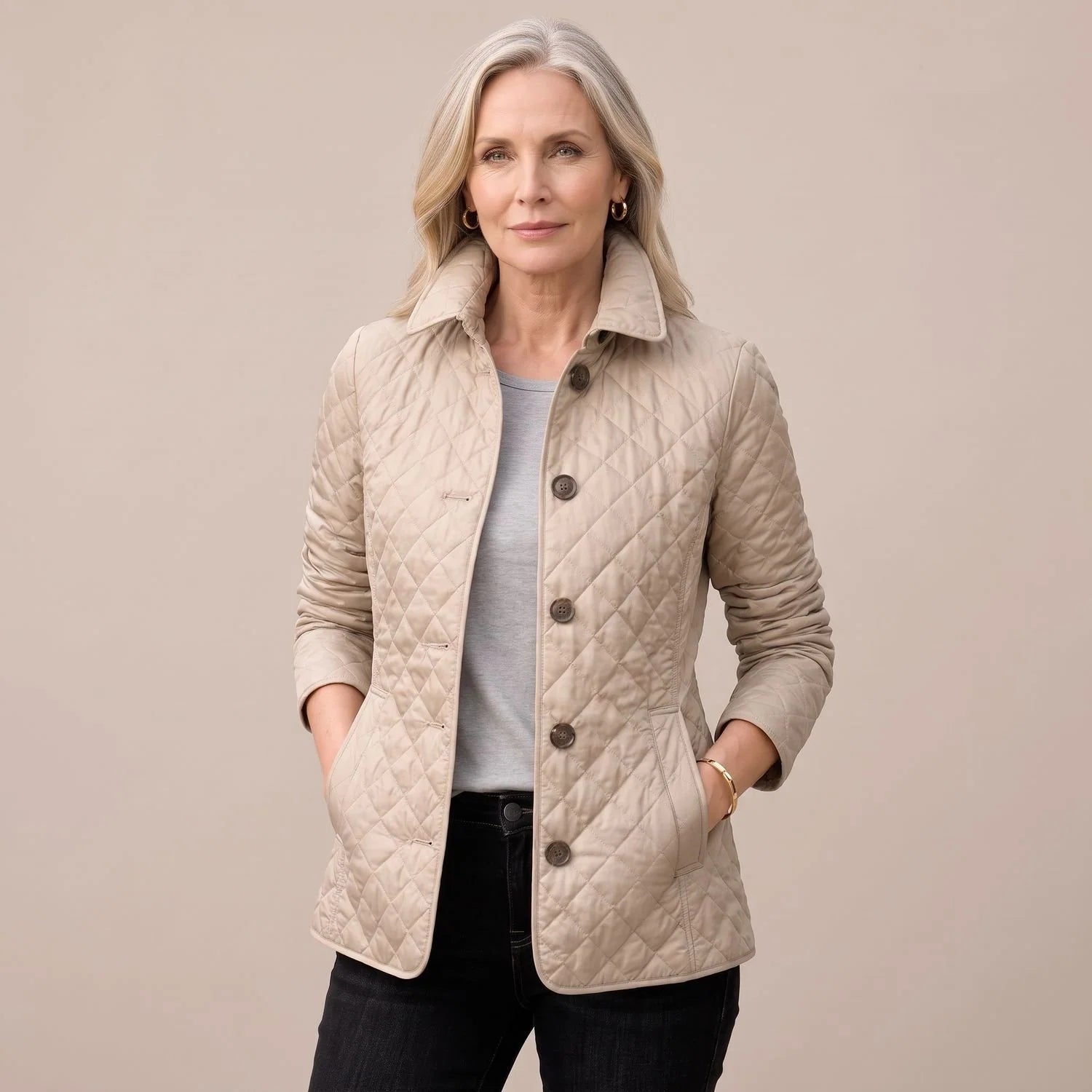 Sophie | Damen Steppjacke mit Knopfleiste leichte taillierte Übergangsjacke 2