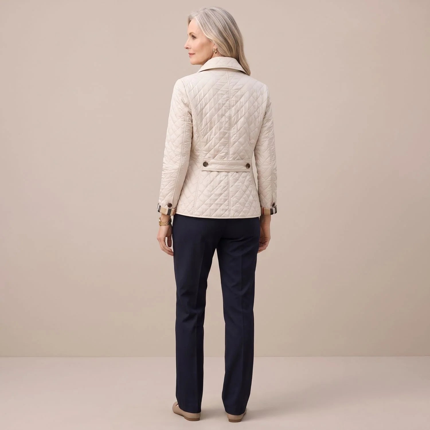 Sophie | Damen Steppjacke mit Knopfleiste leichte taillierte Übergangsjacke 7