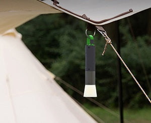 Torcia LED ricaricabile con zoom – Luce laser bianca compatta super luminosa per campeggio, escursionismo, casa ed emergenze all'aperto 3