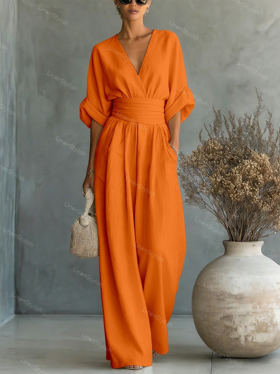 Tuta da Donna Elegante con Scollo a V e Design Contemporaneo 12
