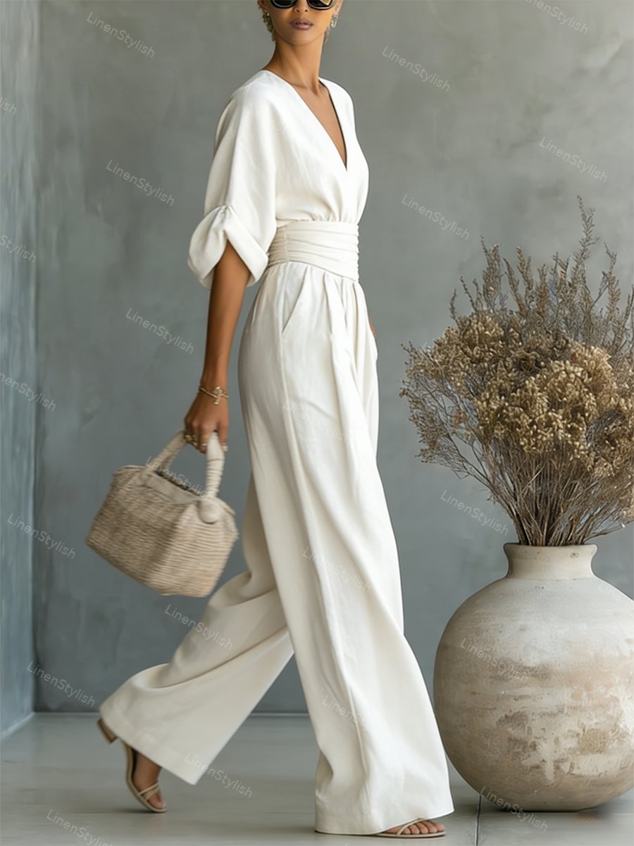 Tuta da Donna Elegante con Scollo a V e Design Contemporaneo 3