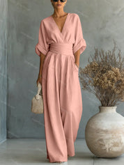 Tuta da Donna Elegante con Scollo a V e Design Contemporaneo 9