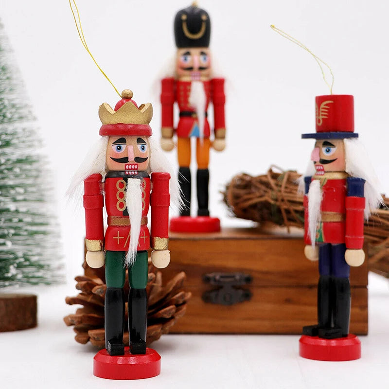 WoodSplendor | Set di 6 mini ornamenti Schiaccianoci per decorare l'albero 2