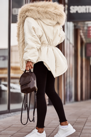 Maria | Parka con Cappuccio e Bordo in Eco-Pelliccia
