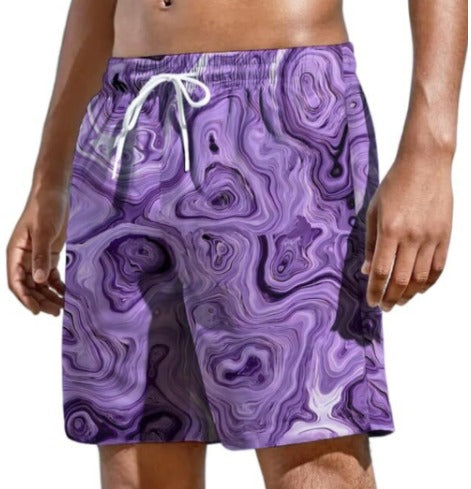 Pantaloncini da bagno uomo con stampa astratta viola, design moderno, elastico in vita con laccio, ideale per spiaggia e piscina.