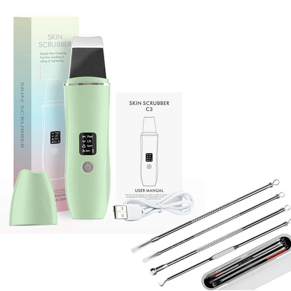 Dispositivo scrubber viso verde con display LED, cavo USB, manuale utente e strumenti per la pulizia della pelle. Ideale per esfoliazione e cura del viso.