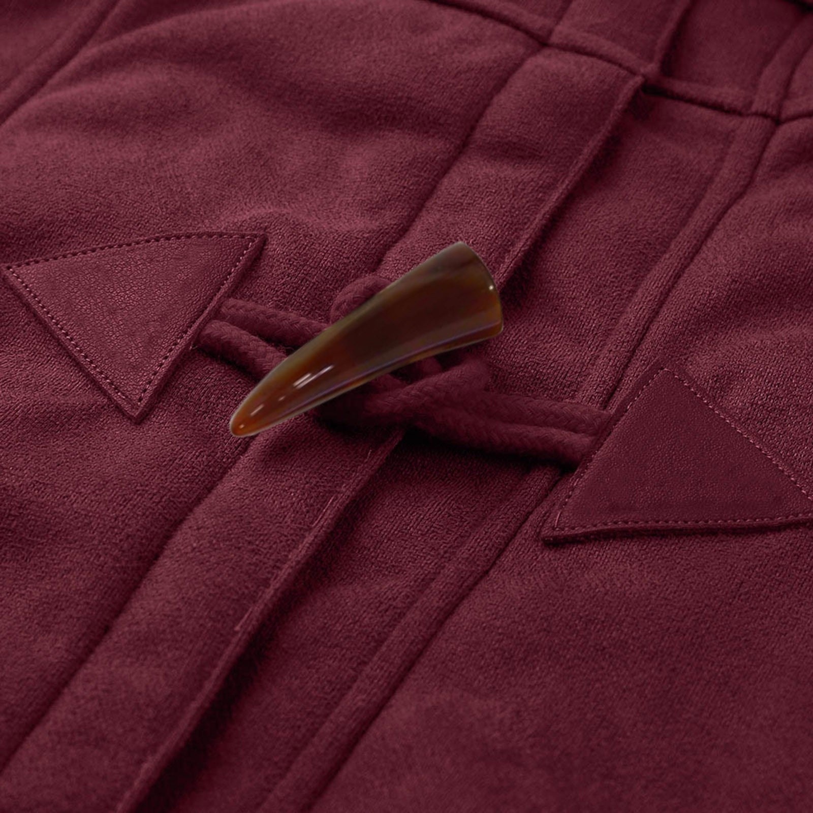 Cappotto montgomery bordeaux in lana con alamaro in legno. Elegante e caldo, ideale per l'inverno. Moda uomo, abbigliamento invernale.