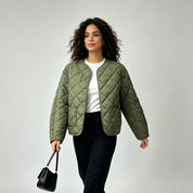 Maria | Chaqueta acolchada de entretiempo para mujer con cuello mao