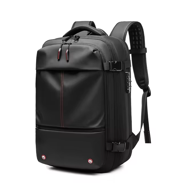 Zaino nero impermeabile multifunzione, design moderno, con tasche multiple e cerniere resistenti, ideale per viaggi e uso quotidiano.