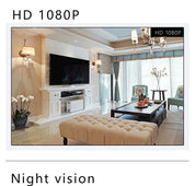 Soggiorno elegante con TV HD 1080P, divano beige, tavolino nero, lampadari, tende blu e fiori. Design moderno, visione notturna.