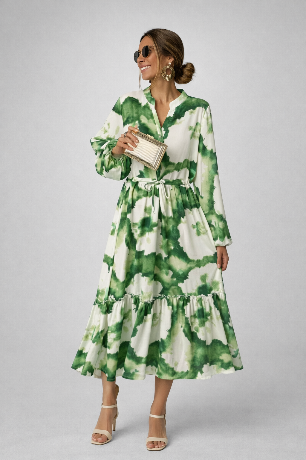 Elna | Abito lungo verde estivo: maniche lunghe e scollo a V per una raffinatezza senza sforzo