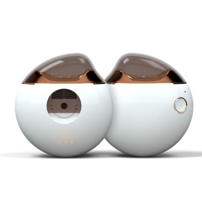 Dispositivo tiralatte elettrico portatile bianco e oro, design compatto e moderno, ideale per allattamento materno, facile da usare e trasportare.