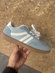 Nara | Zapatillas ortopédicas para mujer con puntera ancha y cordones
